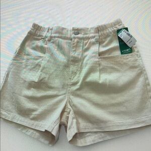 Women's Cream Shorts